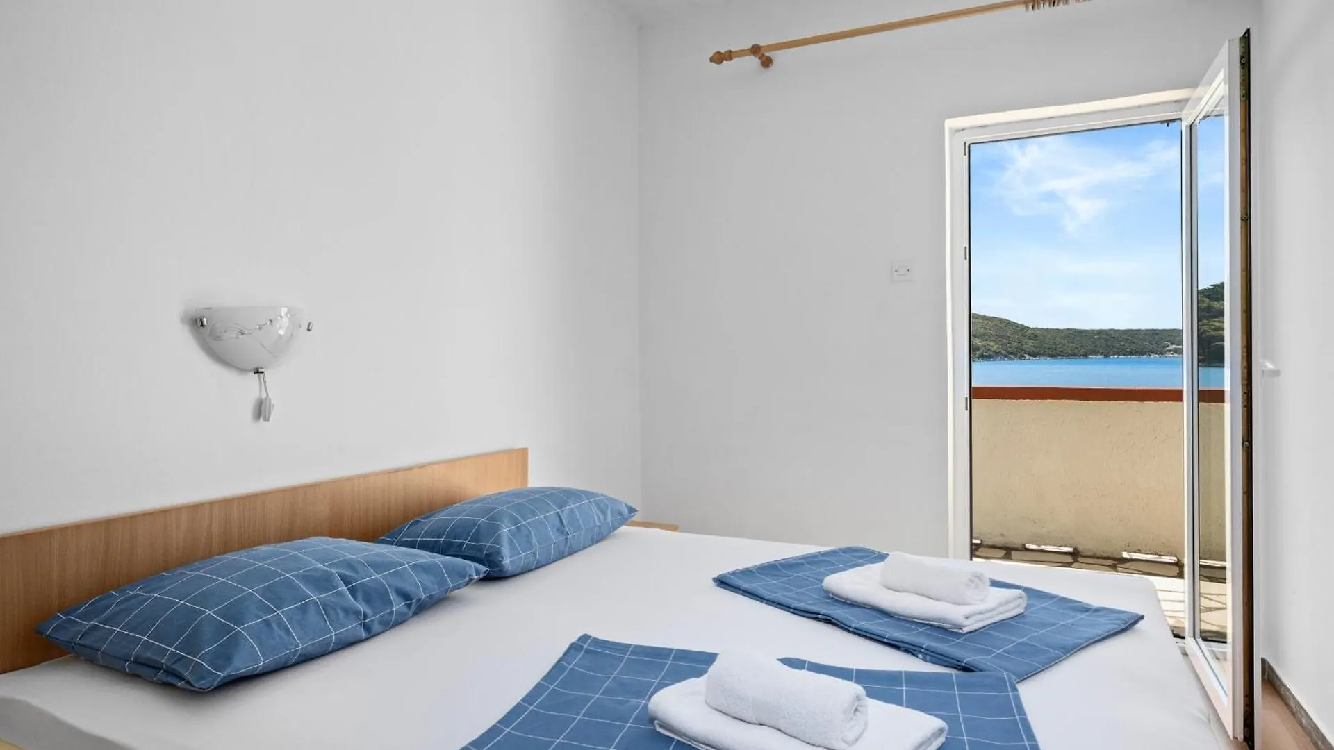 Apartments Emily Kampor Croatia
