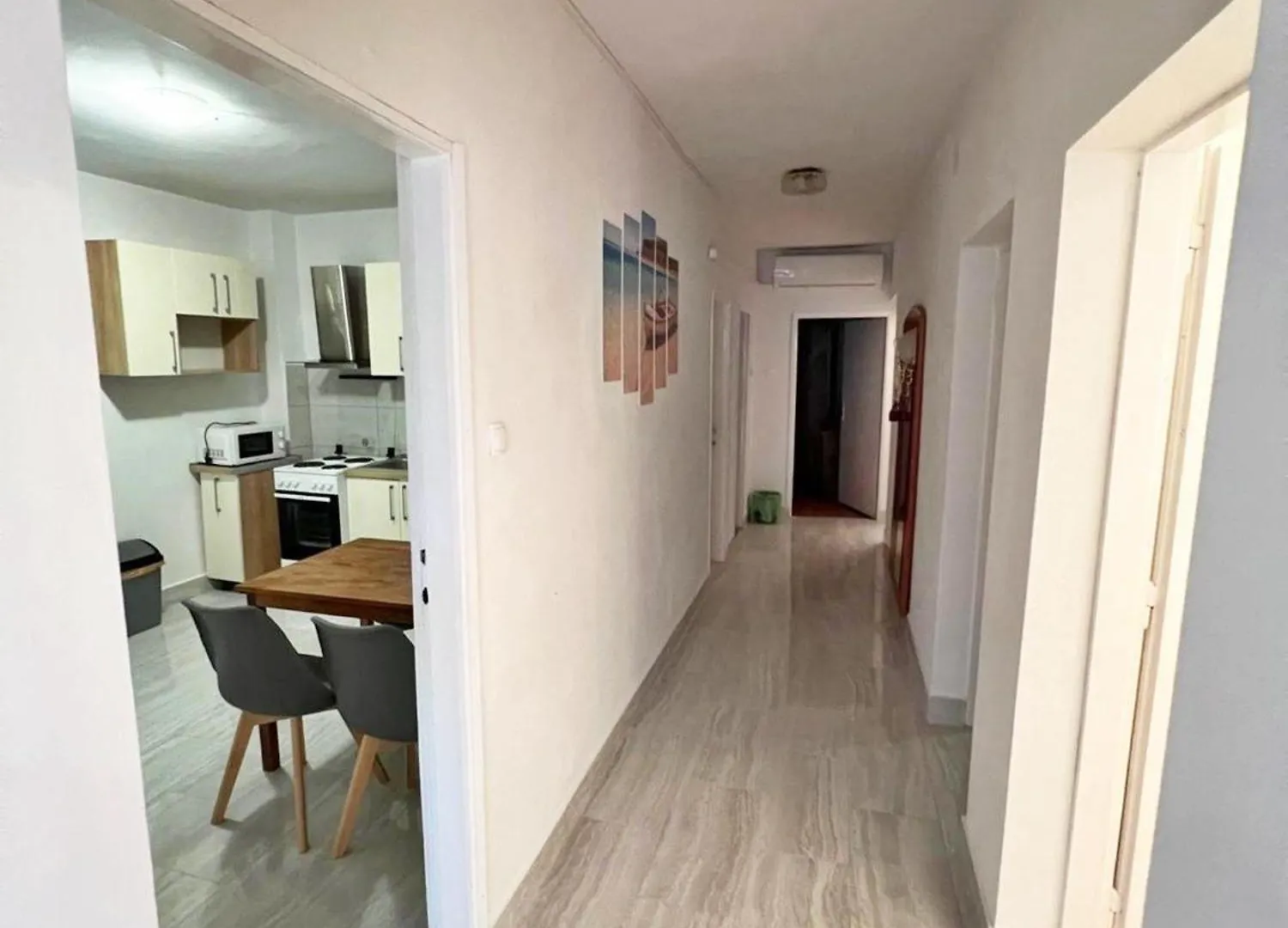 Apartments Emily Kampor 0*,  Croatia