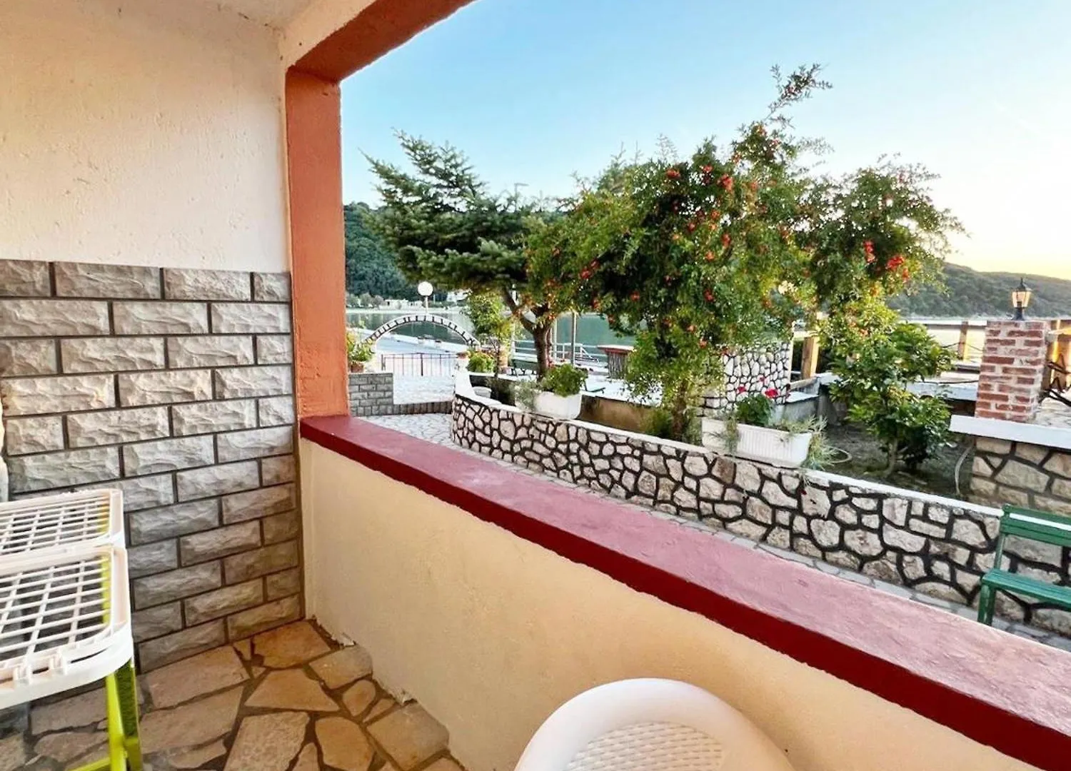 Apartments Emily Kampor 0*,  Croatia
