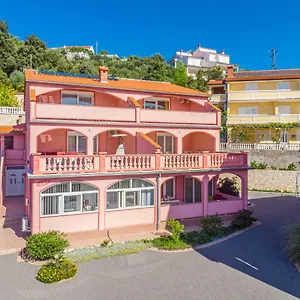 Marija Apartment